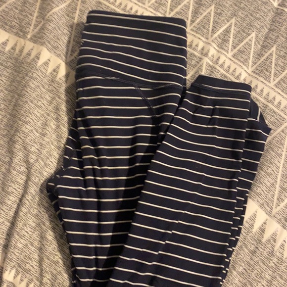 Athleta leggings! - Picture 1 of 3